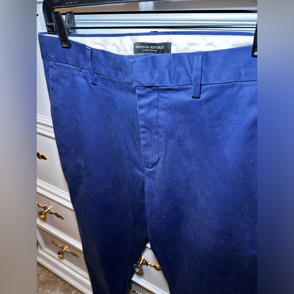 Banana Republic ‘Aiden Chino’ in ‘Magical Blue’ Size 31x30 - Picture 14 of 17